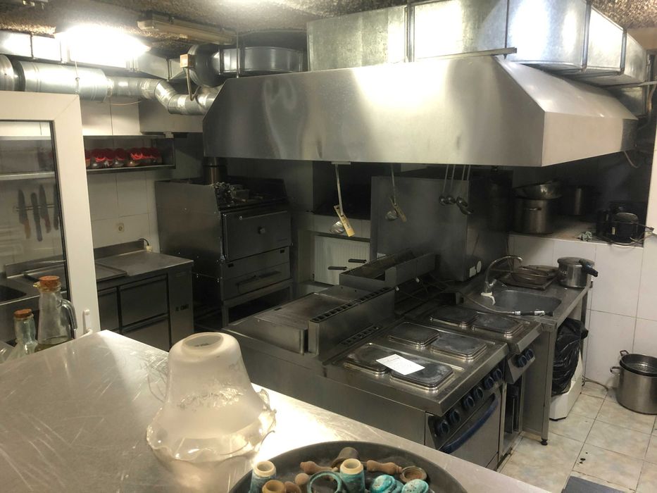 ЦЕНТР! Продаж Приміщення - Ресторан з Обладнанням. Власна Броварня.