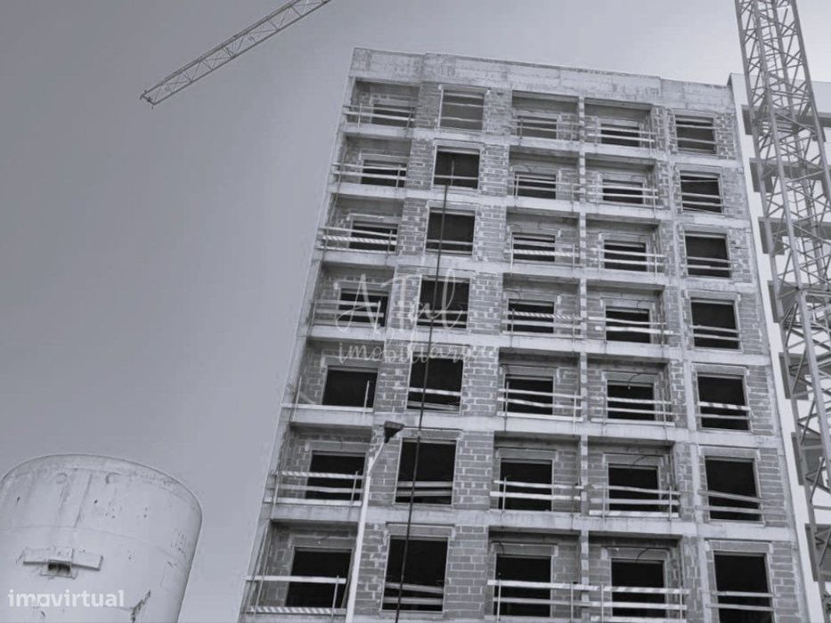 T2 Novo com Sala Open Space e Arrecadação — Corroios, Setúbal