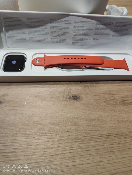 Apple Watch SE 44mm GPS