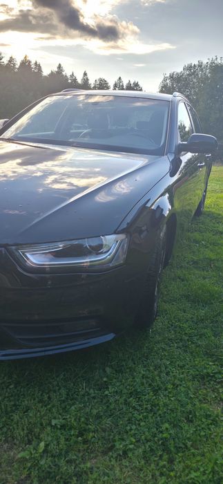 Audi A4 Avant quattro