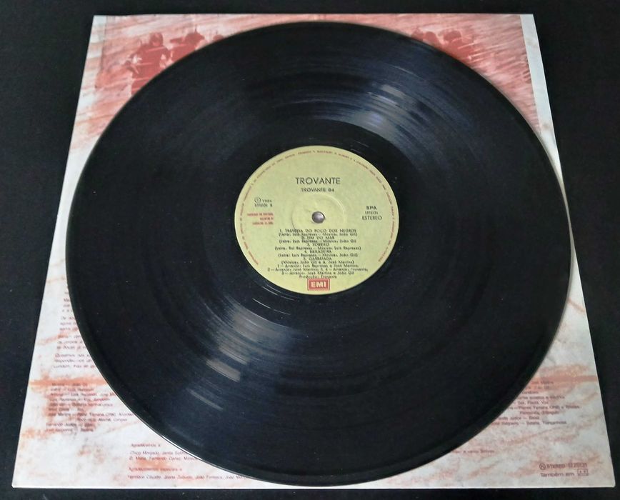 Disco Vinil " Trovante 84"