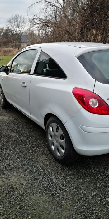 Opel Corsa D 2009 rok 1.2 benzyna / gaz manual 3 drzwiowy