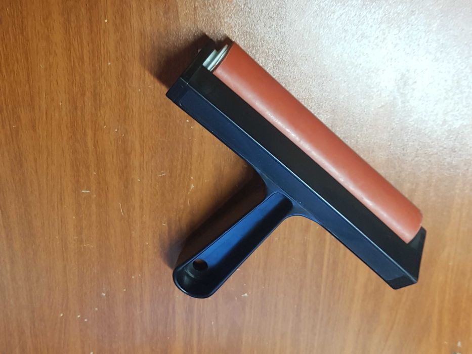 Wałek gumowy 15 cm do technik graficznych