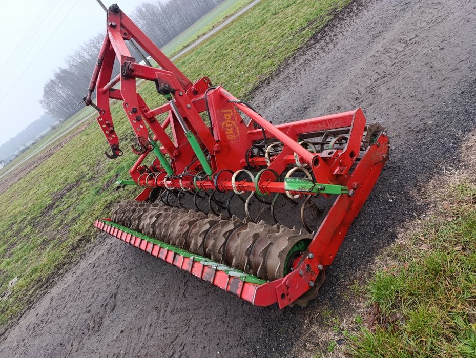 Agregat uprawowo siewny unia Ares siewnik poznaniak