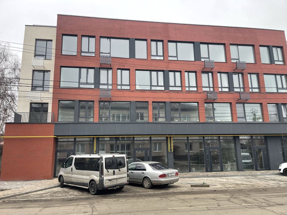 2-кімнатна квартира з новим дизайнерським ремонтом