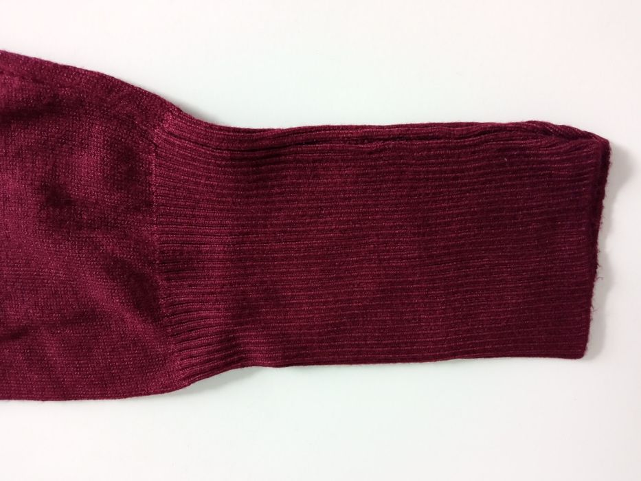 Casaquinhos de malha, cós em V (tamanho L)