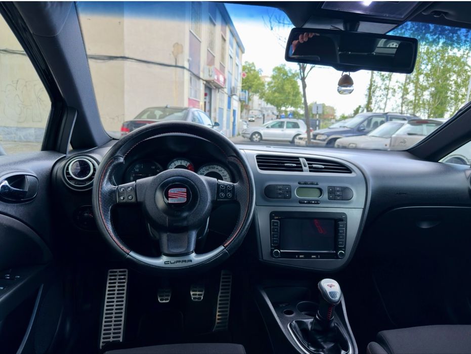 Seat Leon / Cupra 2.0 241Cv / 120.000km / Distribuição Mudada / Poss Retoma