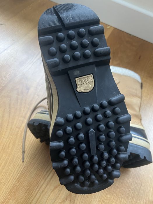 Sorel Caribou 38 2/3  bdb