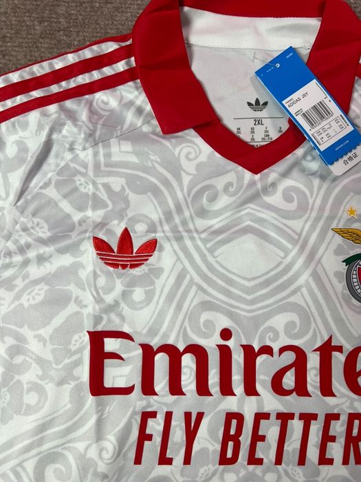 Benfica camisola alternativa 2026/27