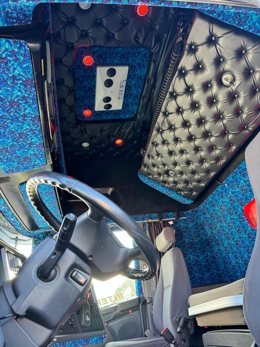 SCANIA R580 .2017 6 x AR