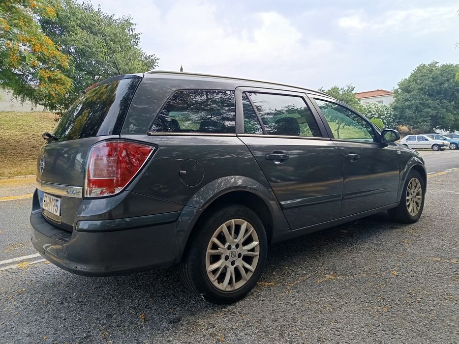 Opel Astra 1.7 CDTI 125CV CX6 195000k
