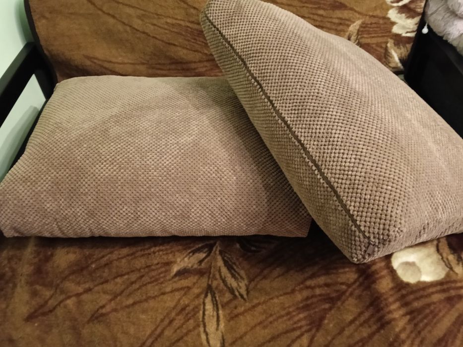 Подушки 2 шт за 900грн