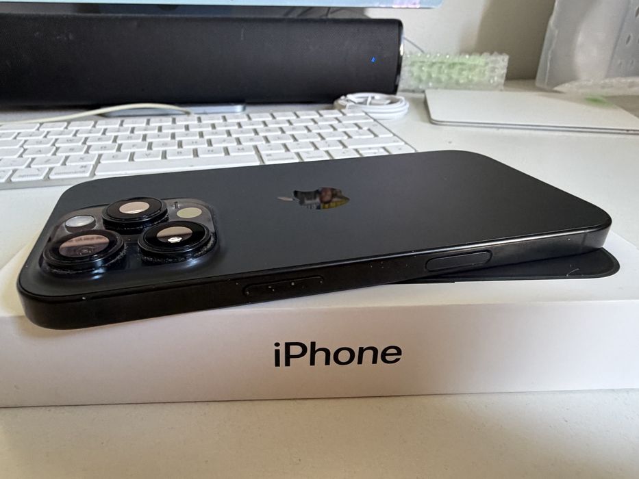 Bateria 100%  iPhone 16 Pro 256gb Black Titanium Stan Idealny