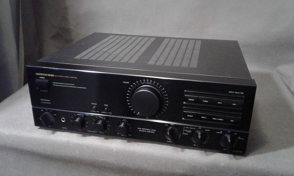 ONKYO A-8670, wzmacniacz stereo
