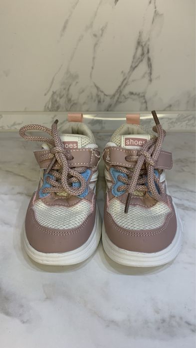 Кросівочки дитячі