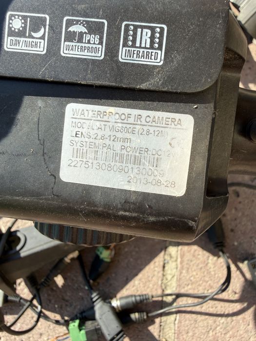 Zestaw kamer do monitoringu 9 sztuk