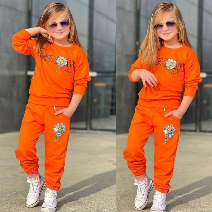 Komplety dziewczęce dresowe