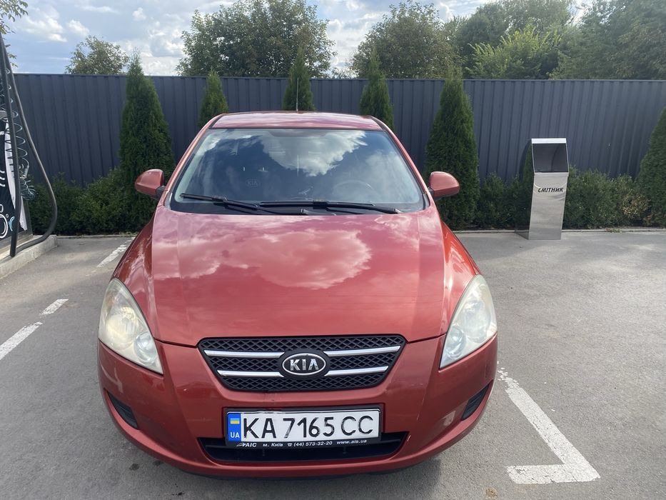 Kia Ceed 2008 Газ/Бензин Торг
