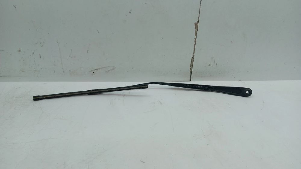 Haste / braço de escova limpa vidros frente direita FORD Kuga III (DFK