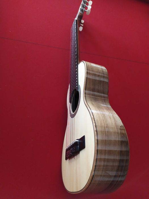 Guitarra Travel (Nova)