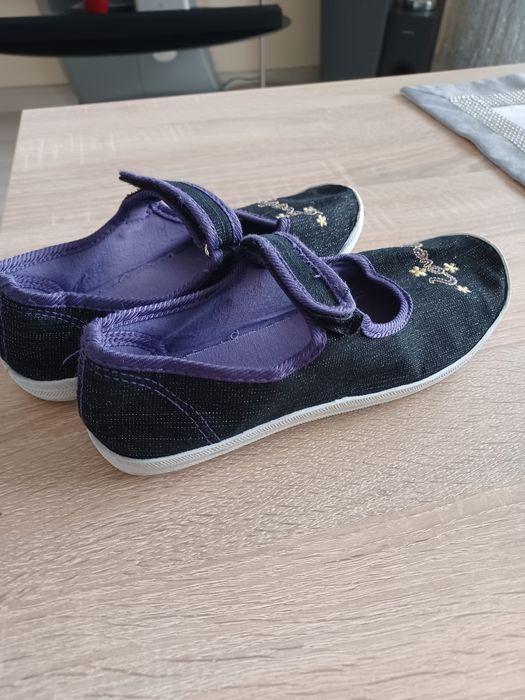 Buty dla dziewczynki