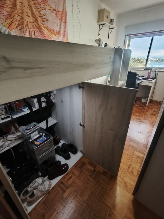 Vendo Beliche com arrumação sem colchões