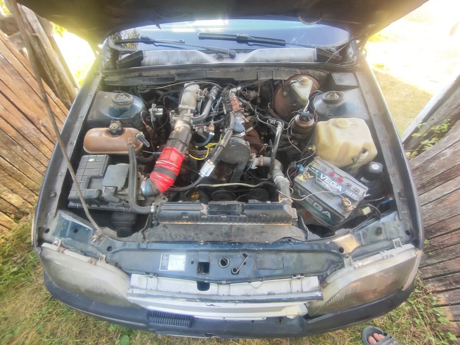 Продам  автомобіль OPEL Omega b