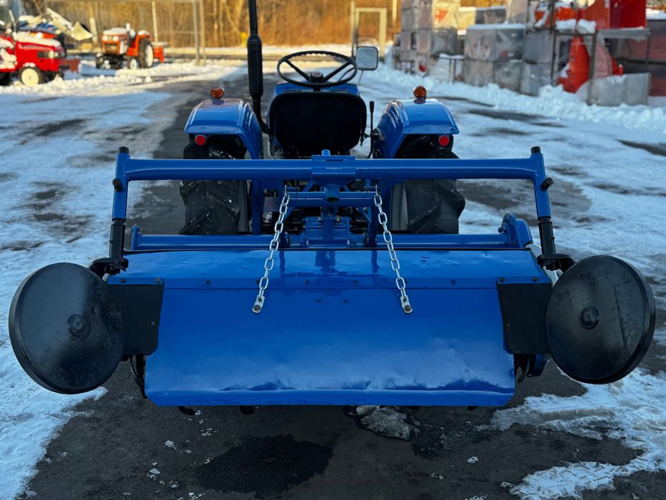 Трактор HINOMOTO E18