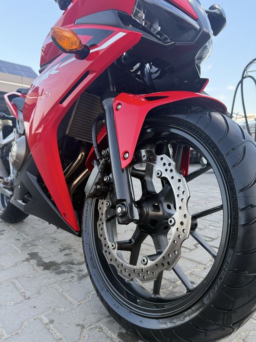 Продаж  Honda  SBR 400p