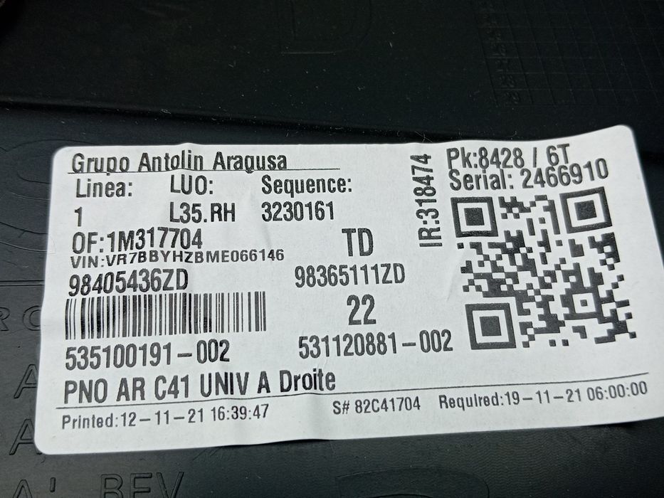 Forra porta / quartela trás direita CITROËN C4 III