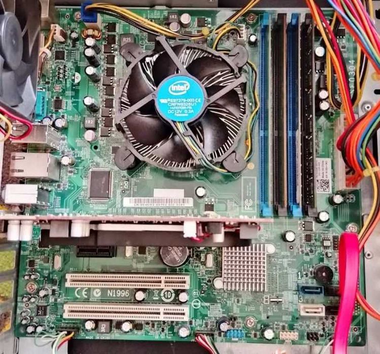 Комплекти для ПК (мат. плата + процесор + оперативна память)