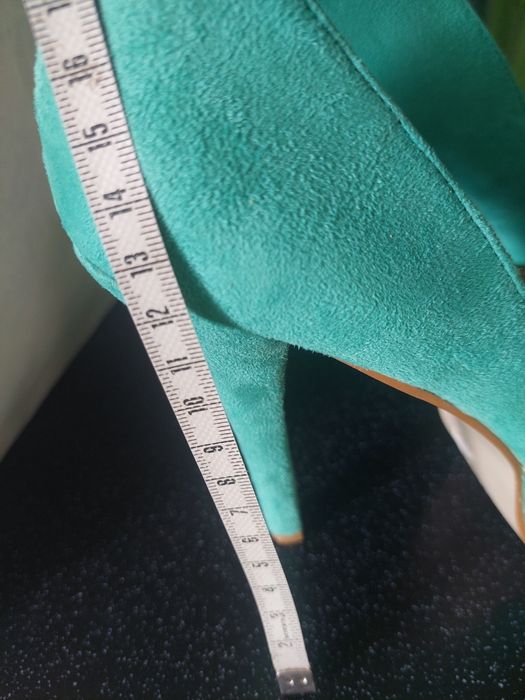 Buty na stabilnym obcasie