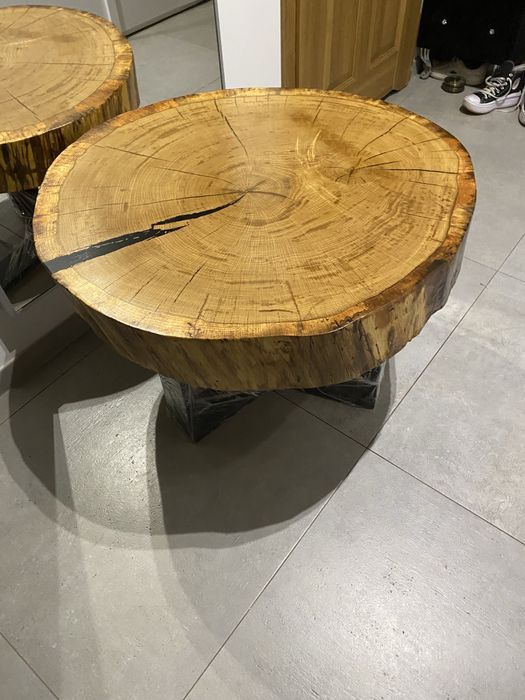 Stolik z plastra  dębu z żywią -80/78cm-12cn