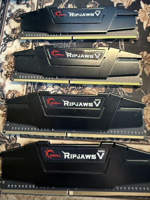 ОЗУ Ddr4 g.skill ripjaws 4000