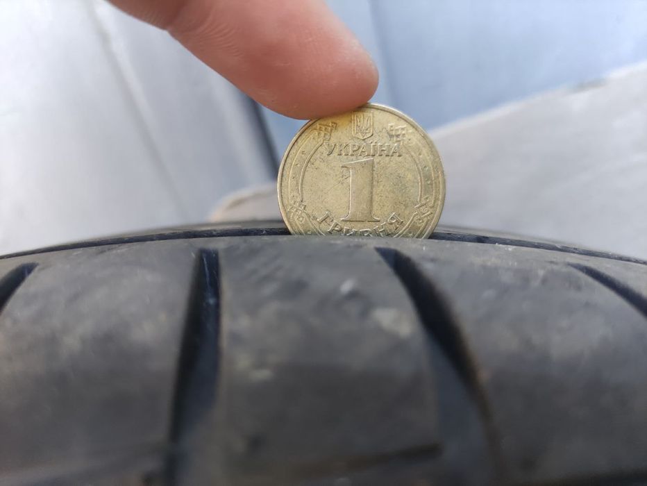 Продам комплект резины Kapsen R14