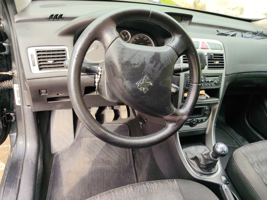 Peugeot 307 — fotografia 9