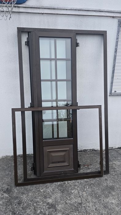 Janelas e portas sacadas em alumínio vidro duplo