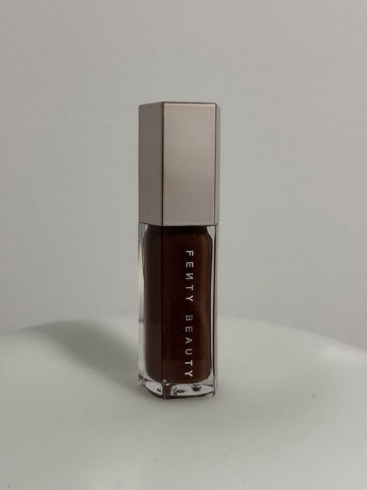 Fenty Gloss Bomb Hot chocolit