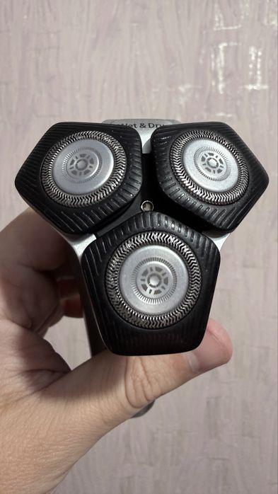 Электробритва Philips Series 5000