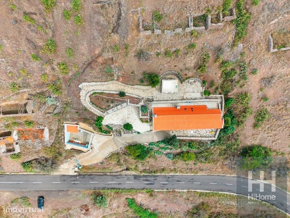 Um Refúgio Exclusivo no Coração da Natureza - Porto Santo
