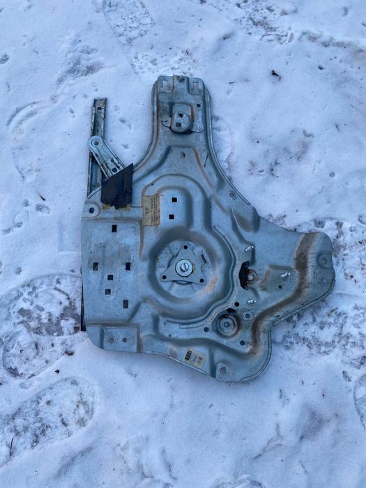 Рачка внутренняя и механизм стеклоподъемника