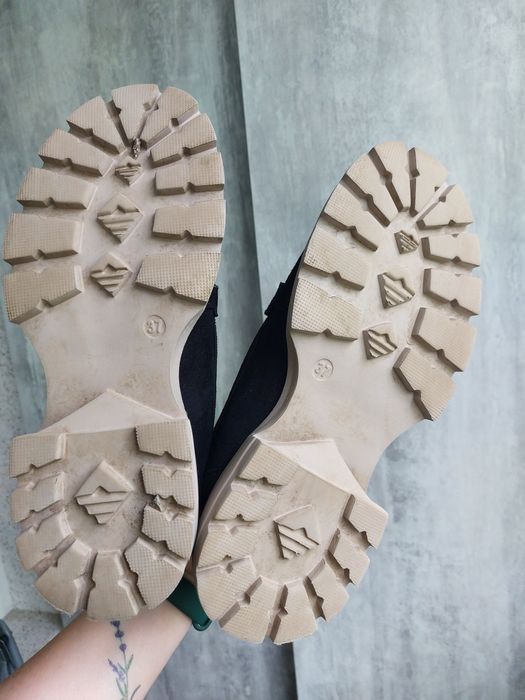 Туфлі чорні замшеві 37розмір