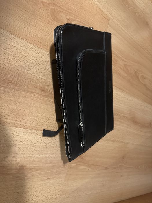 Bolsa para tablet e porta cds