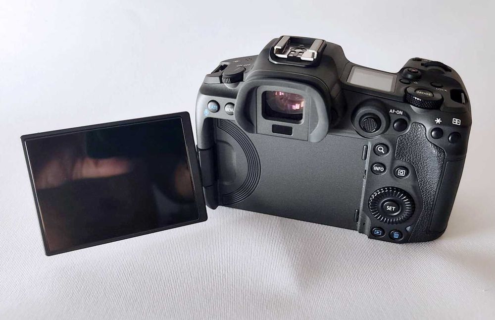 Canon EOS R5 Full frame (Corpo) - 45MP - estado como nova