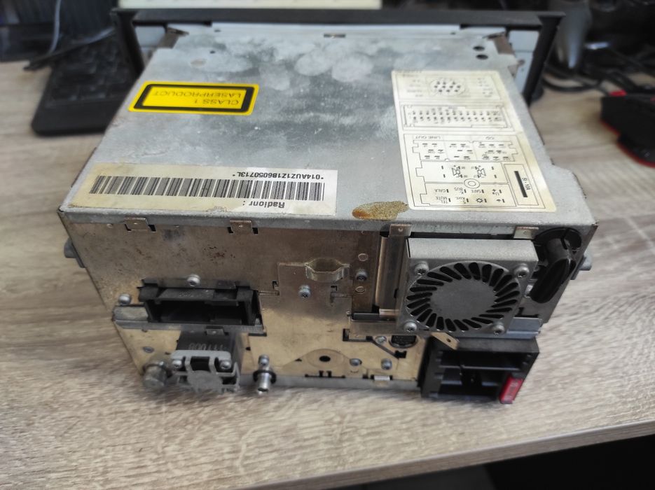 Магнитола RNS-D и CD чейнджер от Ауди а6с5