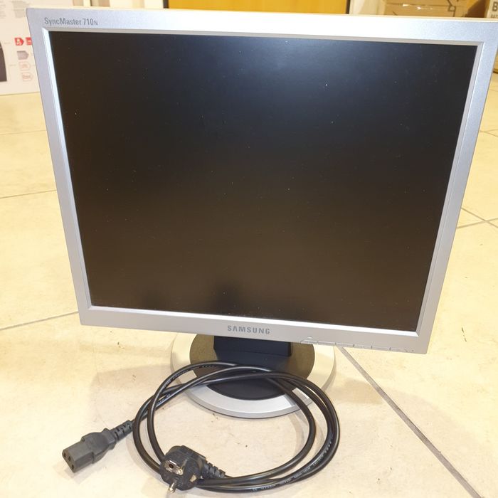 Monitor Samsung avariado