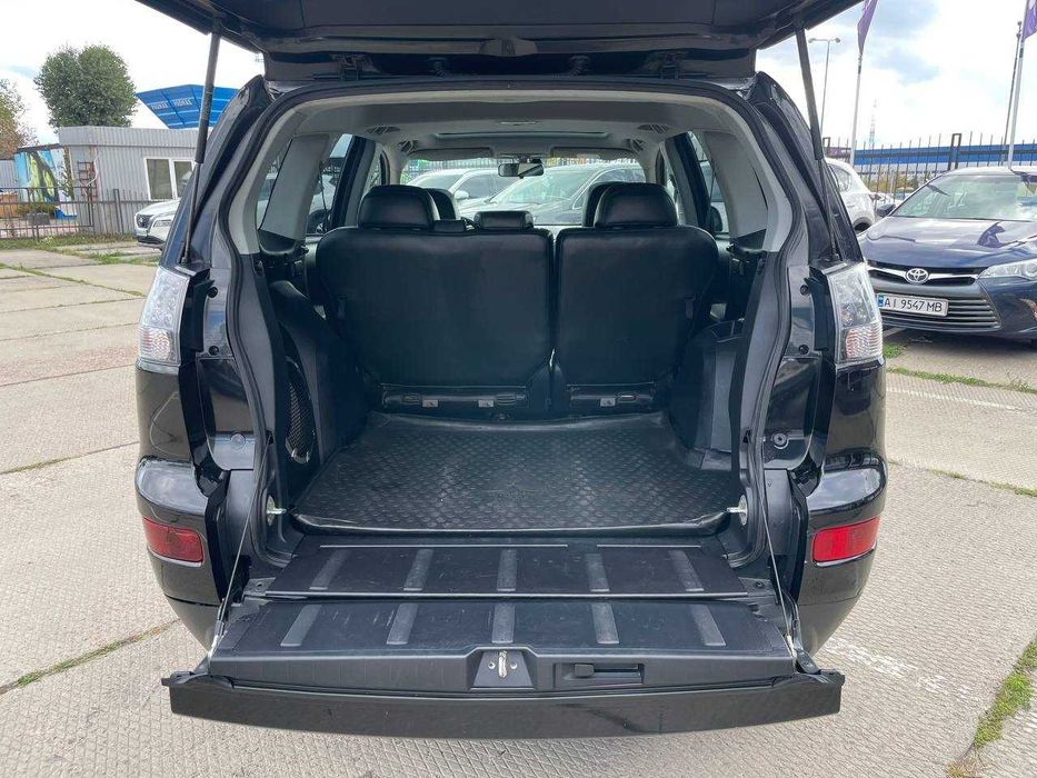 Разборка автомобилей Mitsubishi Outlander 2.2dieselМітсубісі Аутлендер