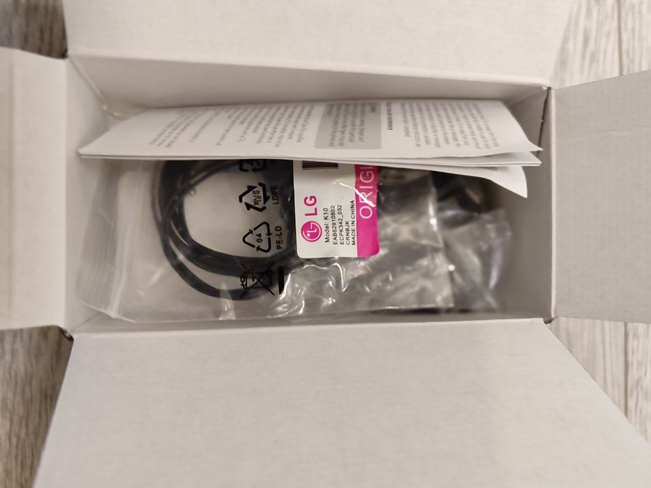 LG Y120K GSM 2G 1470 mAh 2.8" экран, черный