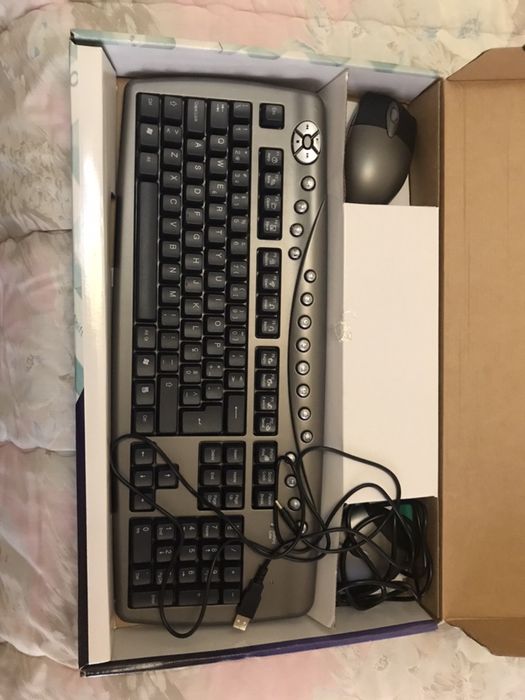 Teclado e rato sem fios - Novos