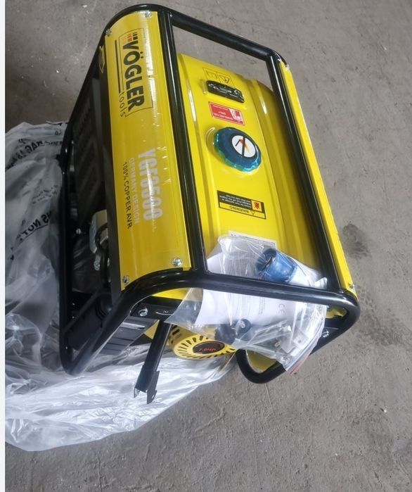 Agregat prądotwórczy VÖGLER GmbH 1-fazowy 2,9 KVA benzynowy, Generator